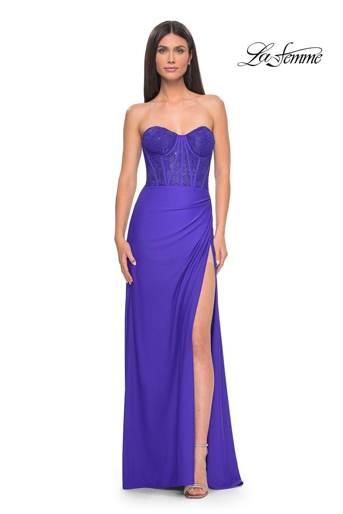 La Femme 32234 - Embellished Corset Sweetheart Prom Gown
