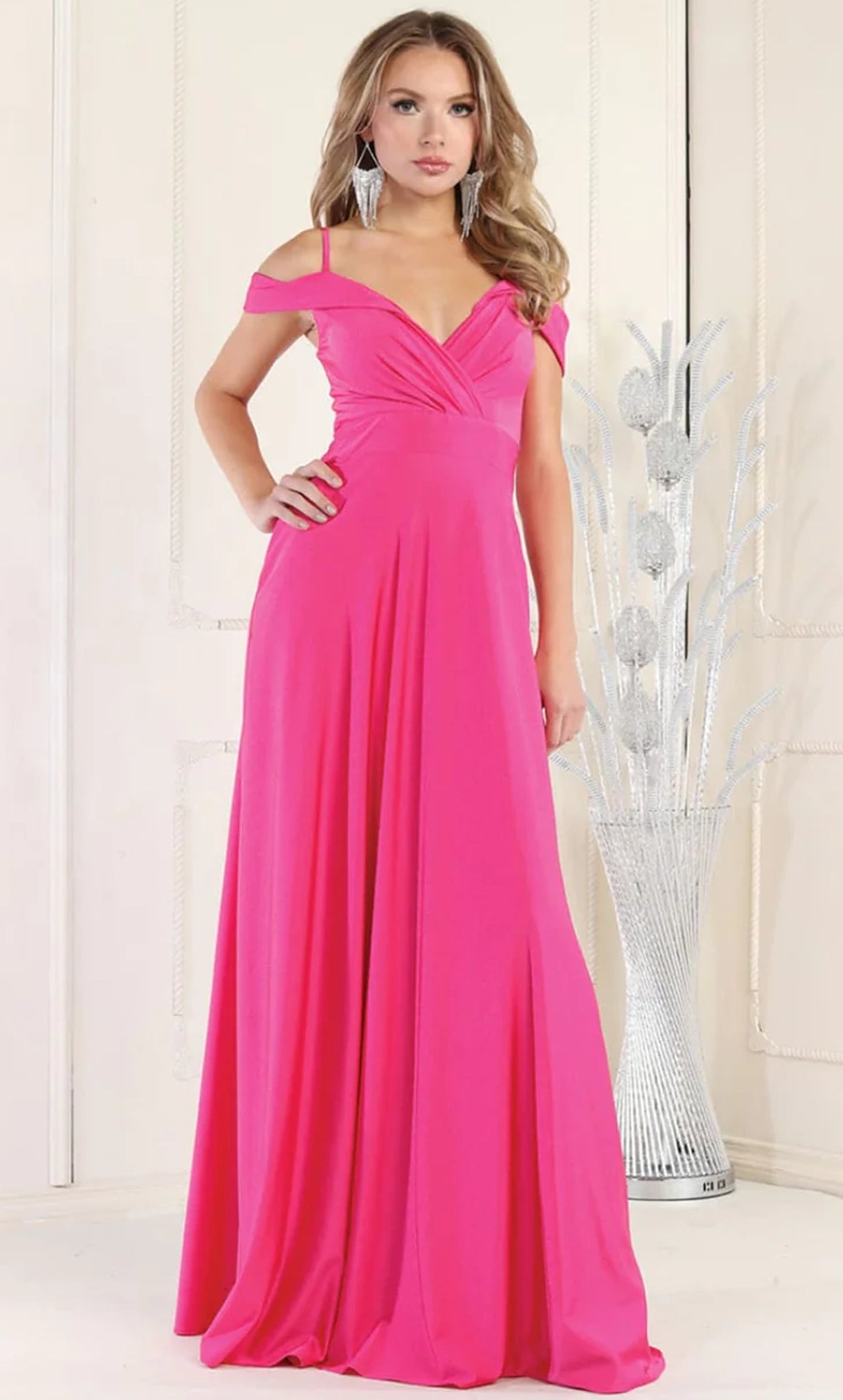 A-line V-neck Natural Waistline Cold Shoulder Sleeves Back Zipper Pocketed Ruched Stretchy Prom Dress