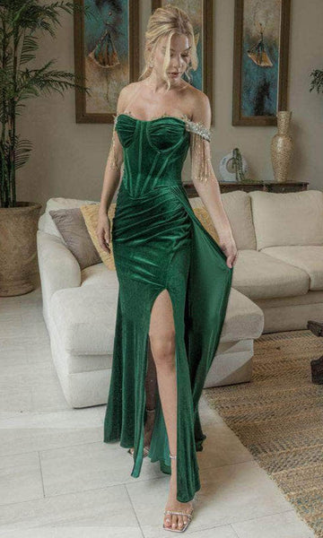 Cap Sleeves Off the Shoulder Sheath Open-Back Slit Beaded Ruched Applique Sweetheart Basque Corset Waistline Lace Sheath Dress/Prom Dress with a Brush/Sweep Train