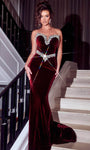 Sophisticated Strapless Velvet Basque Waistline Jeweled Mermaid Plunging Neck Sweetheart Evening Dress with a Brush/Sweep Train