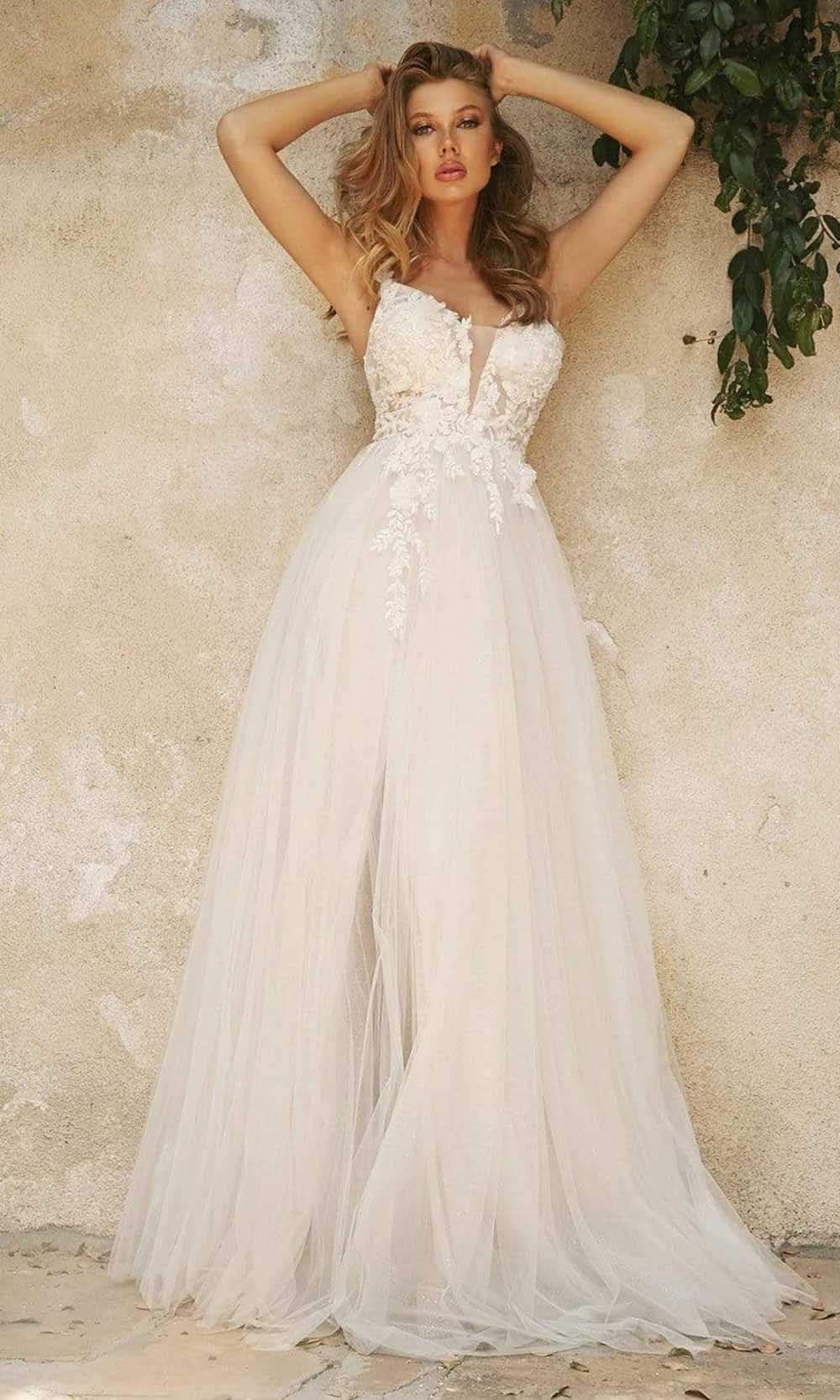 Cinderella Divine Bridal - CB072W Sleeveless Layered Tulle Gown
