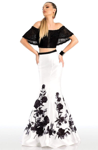 Lace Floral Print Mermaid Fitted Off the Shoulder Evening Dress with a Brush/Sweep Train