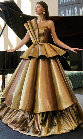 Cristallini Metallic Pleat-Ornate Ballgown