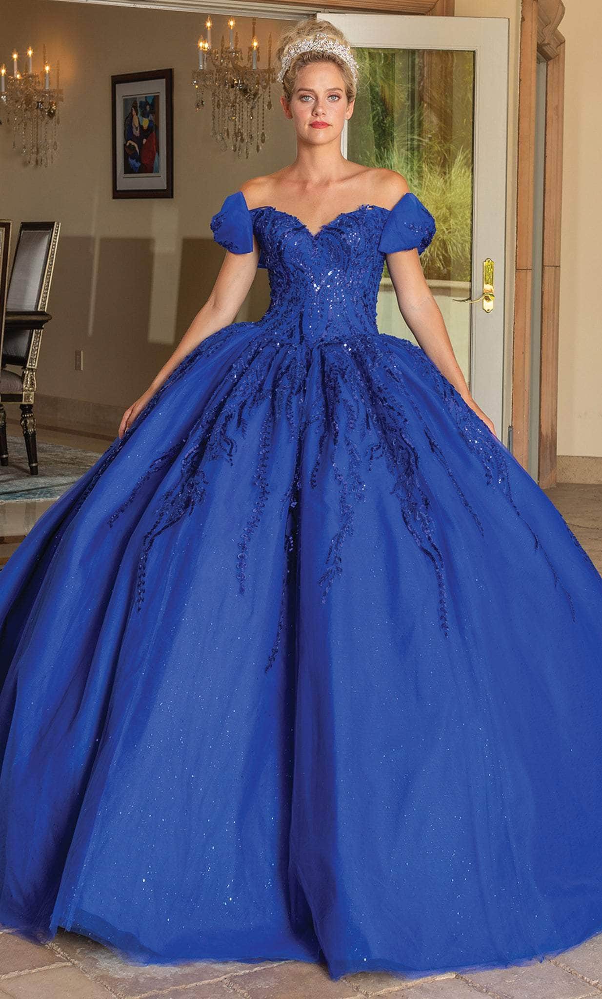 Dancing Queen 1780 - Bow Accented Off Shoulder Ballgown
