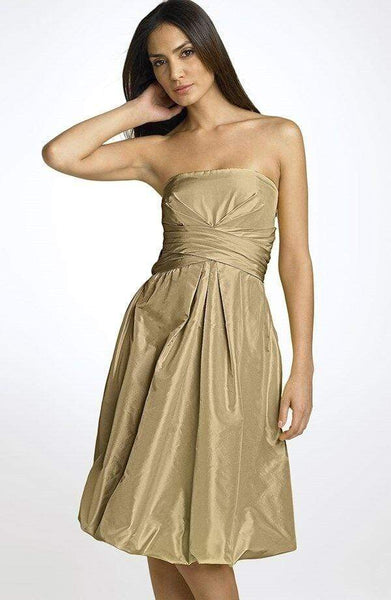 Strapless Straight Neck Bubble Dress Empire Waistline Draped Pleated Wrap Open-Back Side Zipper Above the Knee Satin Dress With a Ribbon