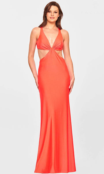 V-neck Strapless Floor Length Slit Ruched Cutout Open-Back Sleeveless Plunging Neck Sheath Charmeuse Natural Waistline Sheath Dress/Evening Dress with a Brush/Sweep Train