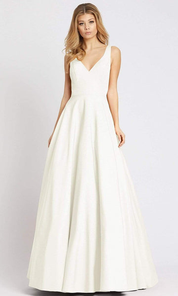 Modest A-line V-neck Natural Princess Seams Waistline Floor Length V Back Pocketed Back Zipper Sleeveless Prom Dress