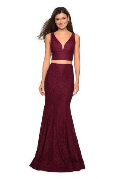 V-neck Fitted V Back Mesh Sheer Back Zipper Plunging Neck Empire Waistline Lace Fit-and-Flare Mermaid Sleeveless Prom Dress With Rhinestones