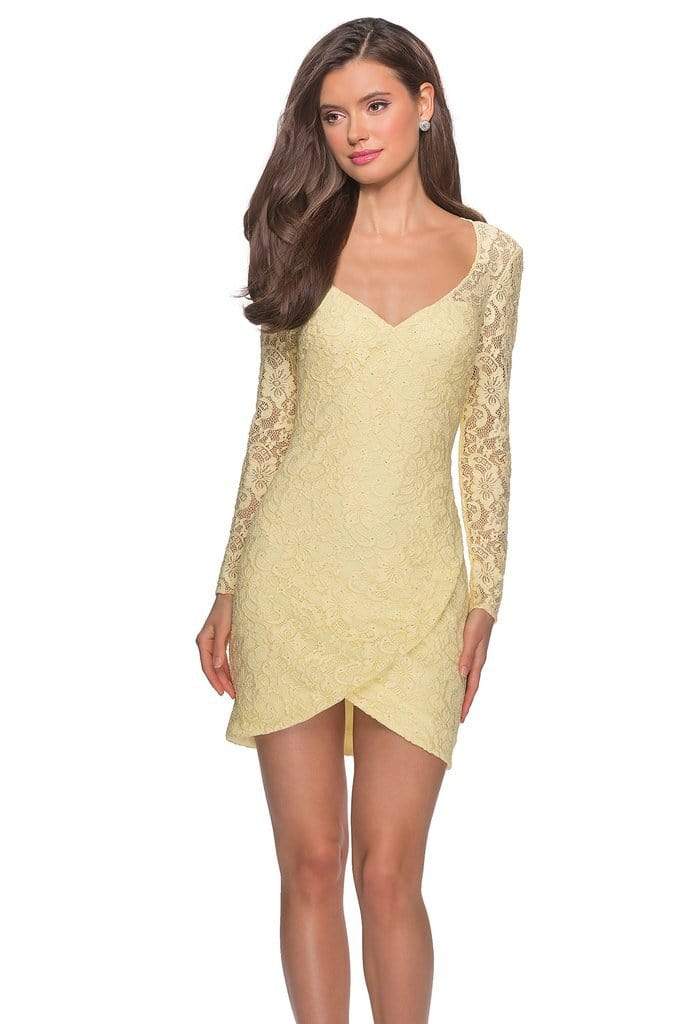 La Femme - 28232 Tulip Hem Fitted Lace Cocktail Dress
