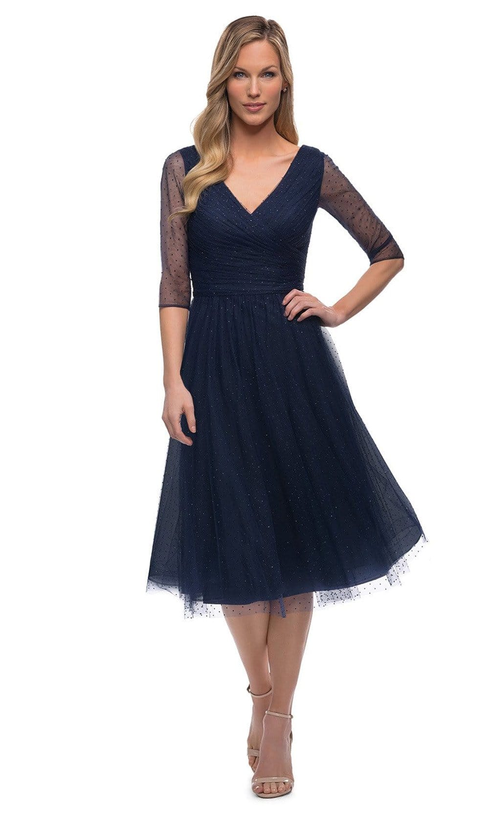 La Femme - 29229 V-Neck Knee-Length Cocktail Dress
