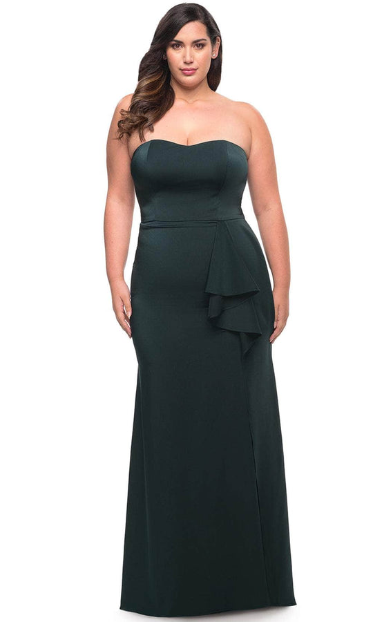 Final Sale Plus Size Strapless Deep V Maxi Tulle Dress with Slit in Re –  Chic And Curvy