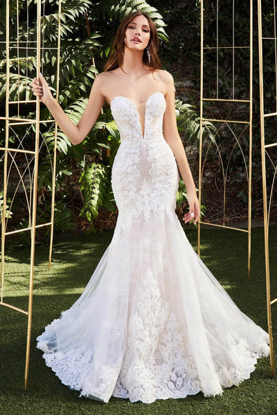 Strapless Plunging Neck Sweetheart General Print Lace Mesh Applique Mermaid Natural Waistline Wedding Dress with a Court Train