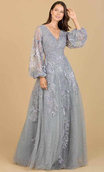 Sophisticated Modest V-neck Natural Waistline Embroidered Back Zipper Sheer Floor Length Evening Dress/Prom Dress