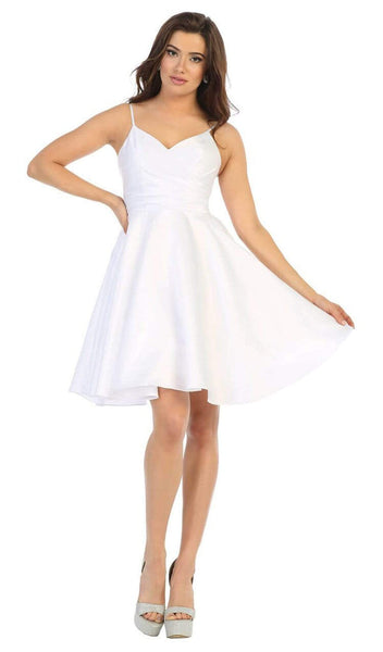 A-line V-neck Back Zipper Fitted Sleeveless Natural Waistline Cocktail Above the Knee Fit-and-Flare Satin Homecoming Dress/Party Dress
