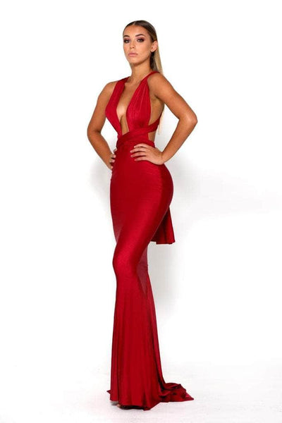 Sleeveless Natural Waistline Backless Mesh Fitted Hidden Back Zipper Sheath Plunging Neck Sheath Dress with a Brush/Sweep Train