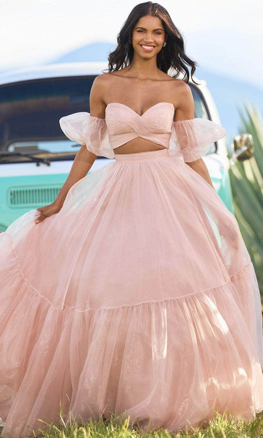 Pink Wedding Wear Ladies Off Shoulder-neckline Sleeveless Net Organza And  Satin Ball Gown With Stone Work Age Group: Adults at Best Price in Delhi |  Kriations