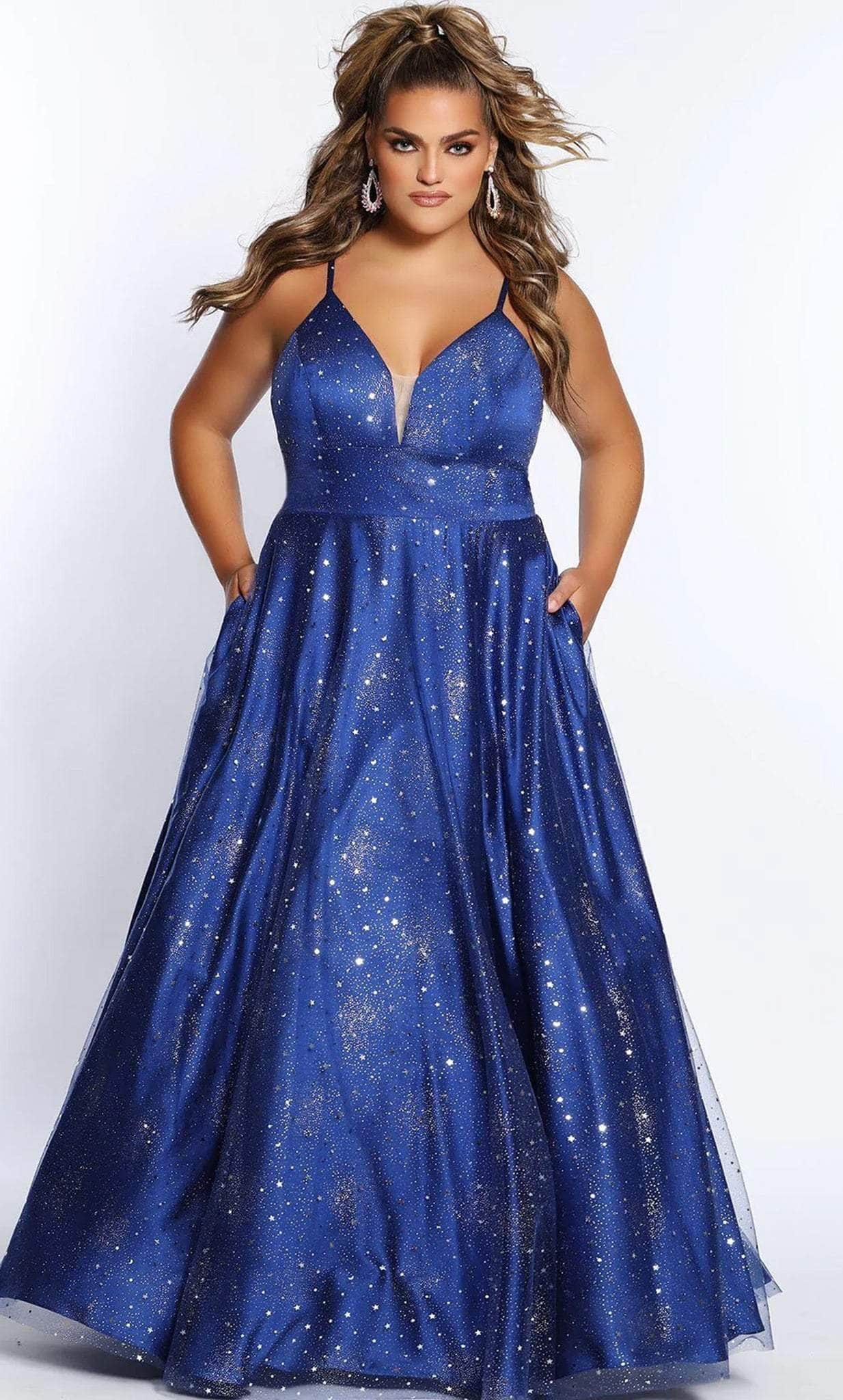 Sydney's Closet - SC7326 V-Neck Glitter Prom Gown
