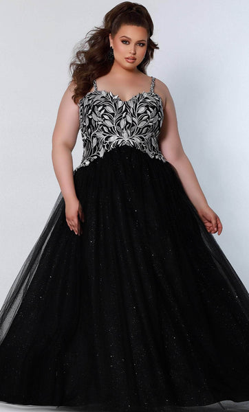 Plus Size Cocktail Floor Length Sleeveless Sweetheart Basque Waistline Glittering Embroidered Applique Lace-Up Prom Dress
