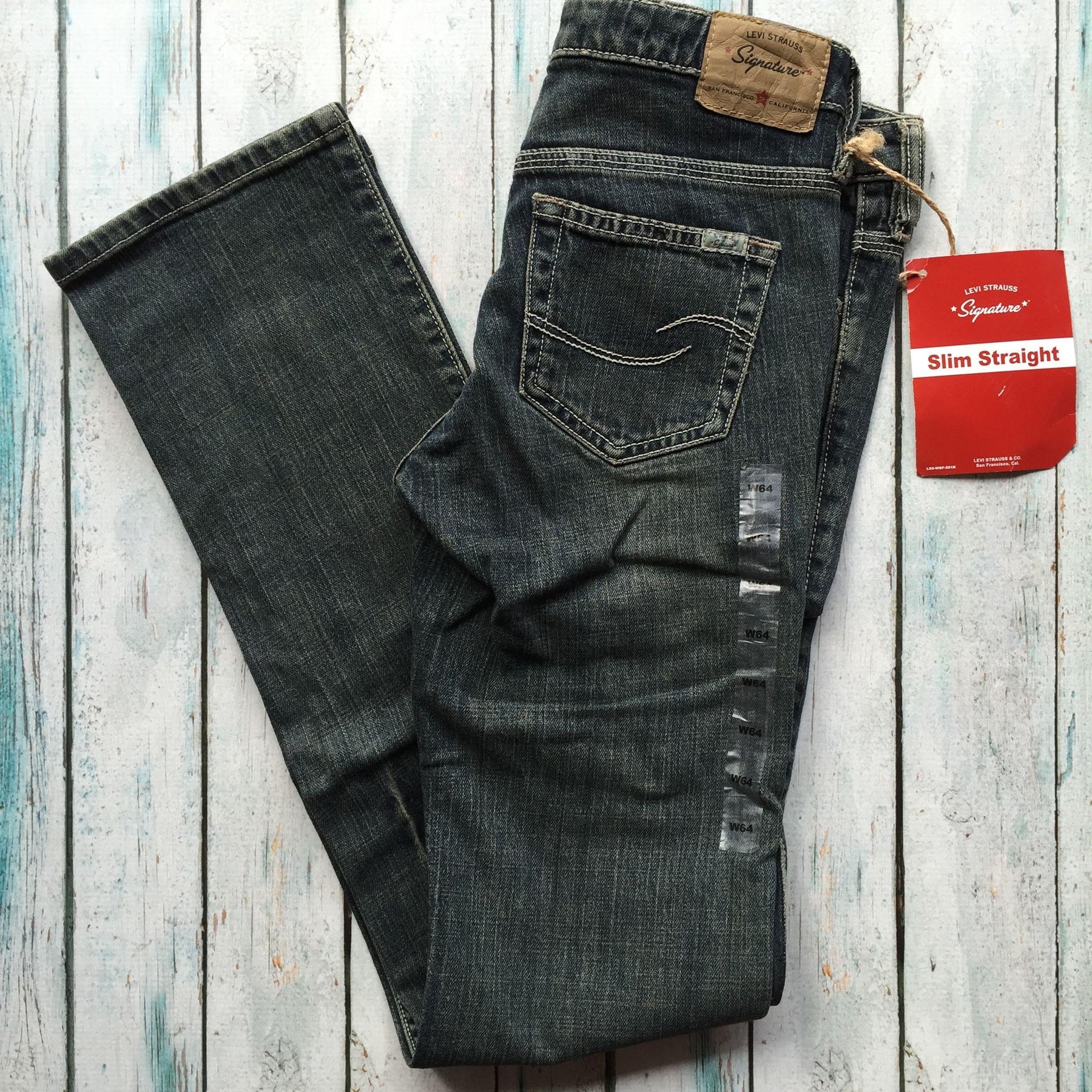 levis signature slim straight