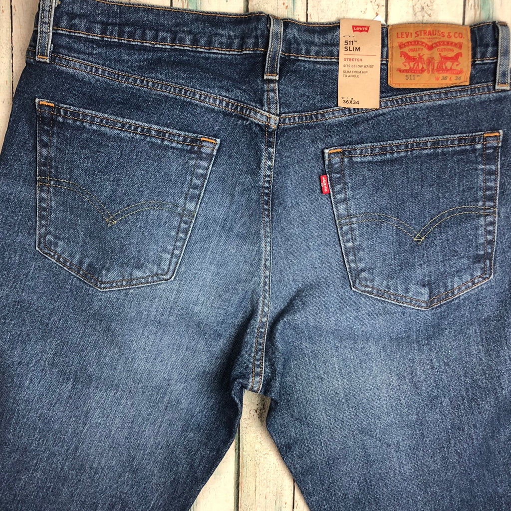 levi's 511 slim sits below waist