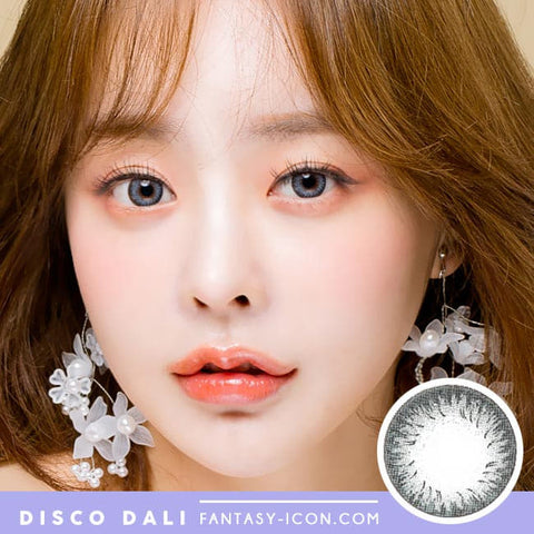 Disco Dali Grey Contacts model
