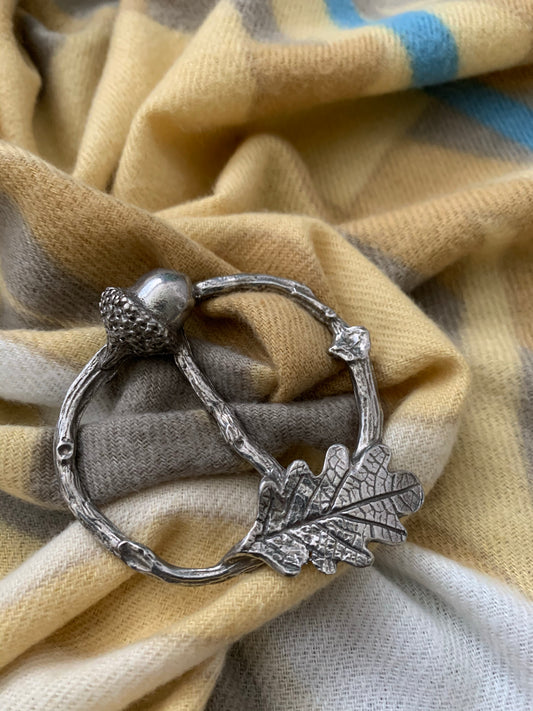 Celtic Scarf Ring - Traditional Pewter – Chameleon Clothing by Jackie
