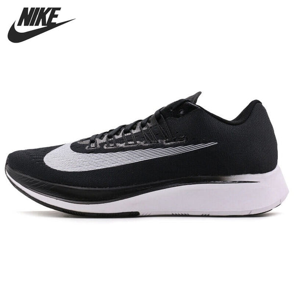 men's zoom fly running shoe