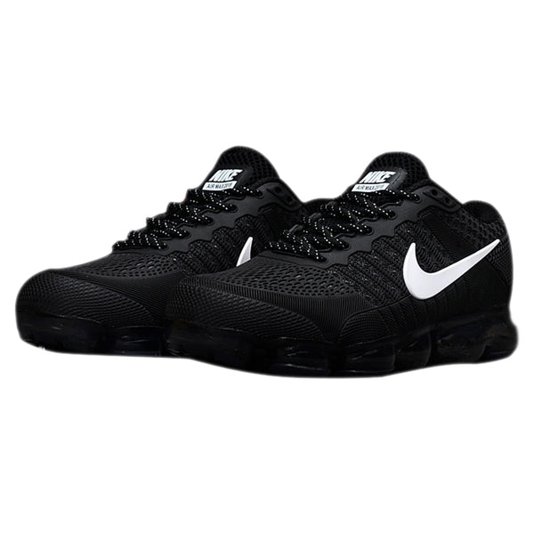 non slip black nike shoes