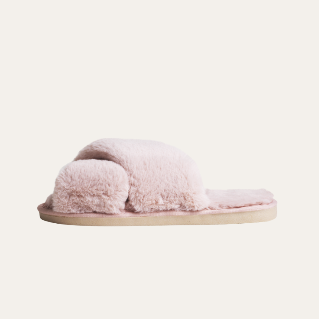 AMERICANDREAMS | Lou Faux Fur Slippers | Light Pink