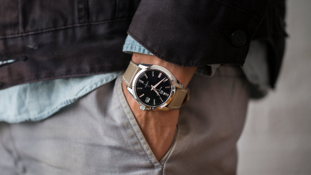 Style Guide: Three Of Our Favorite Versatile Watches With Three Strap ...