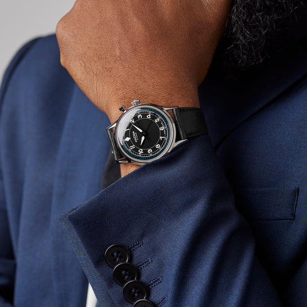 Cricket Classique 39mm with Black Dial – HODINKEE Shop