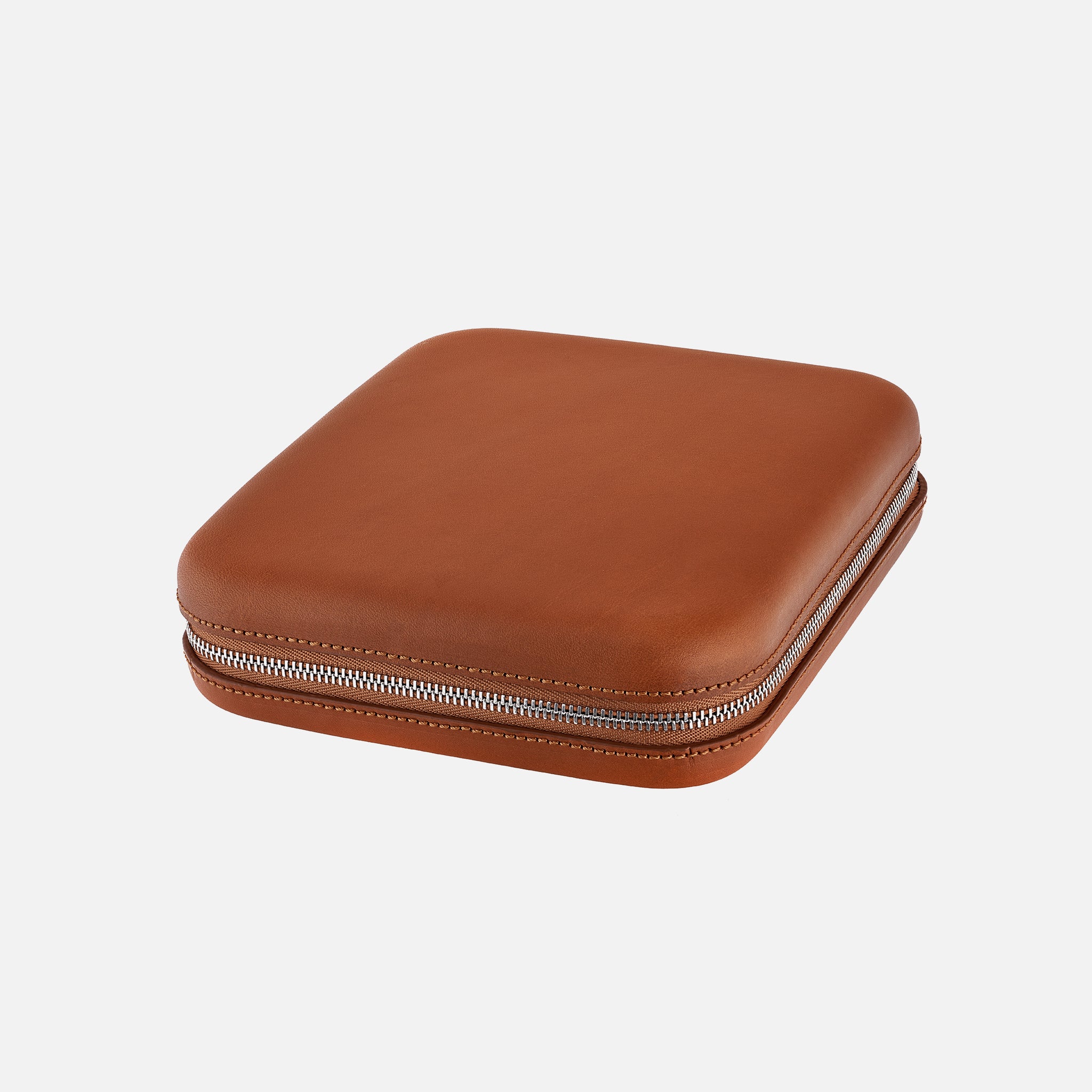 Image of Light Brown Moulded Oak-Tanned Leather Watch Case For Six Watches