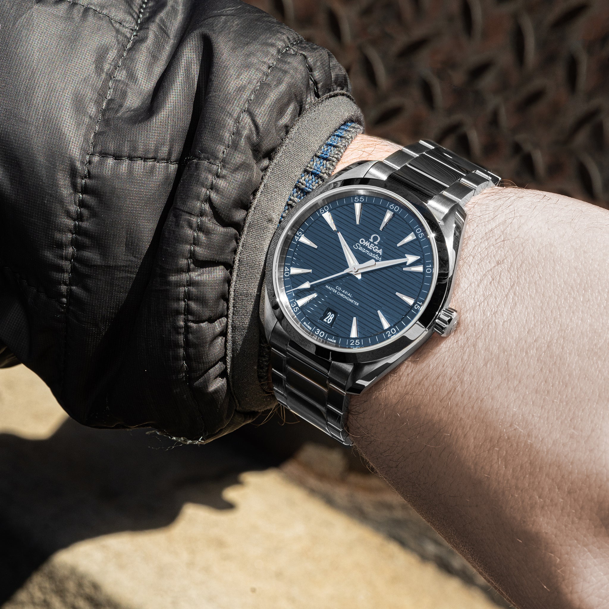 omega aqua terra black