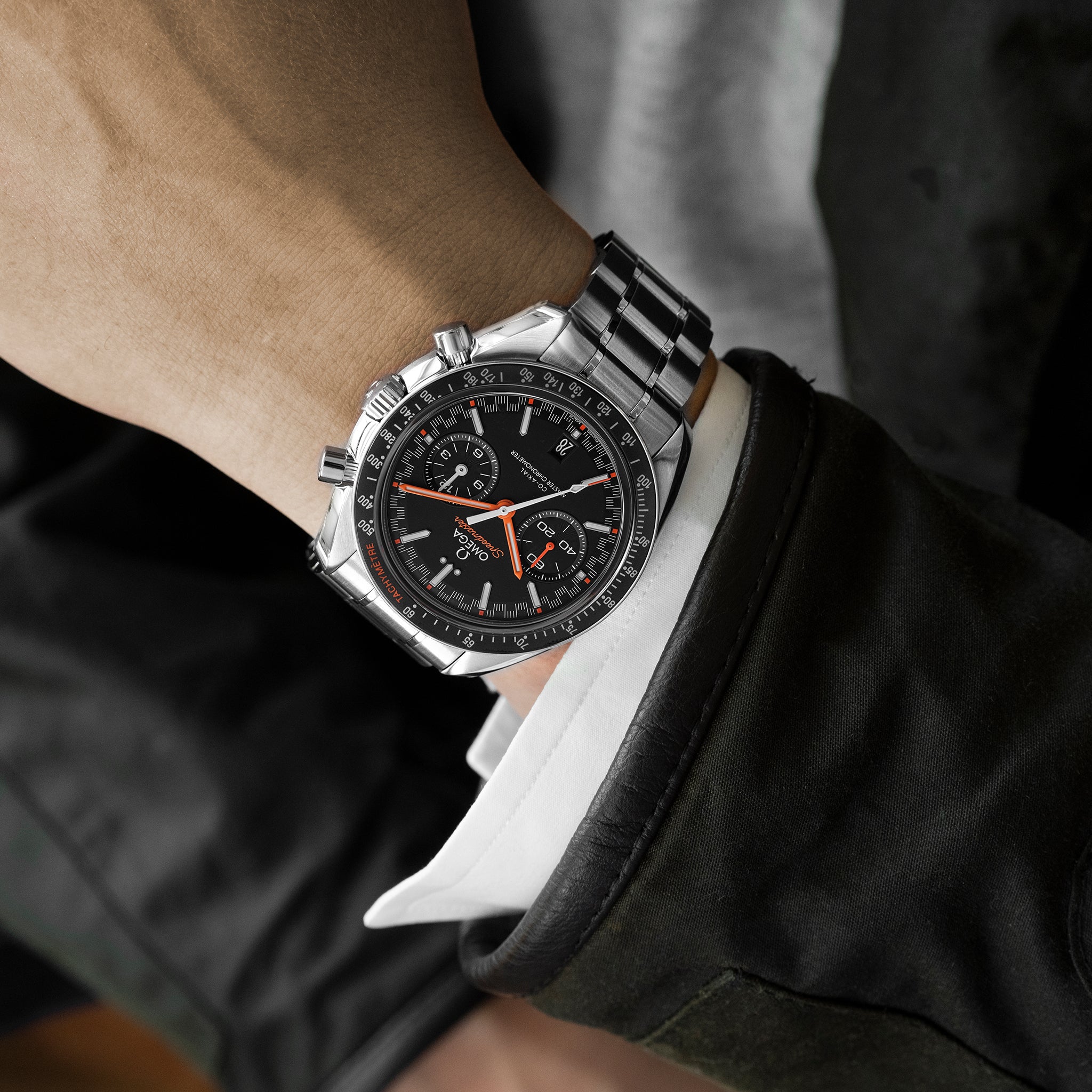 omega speedmaster automatic racing