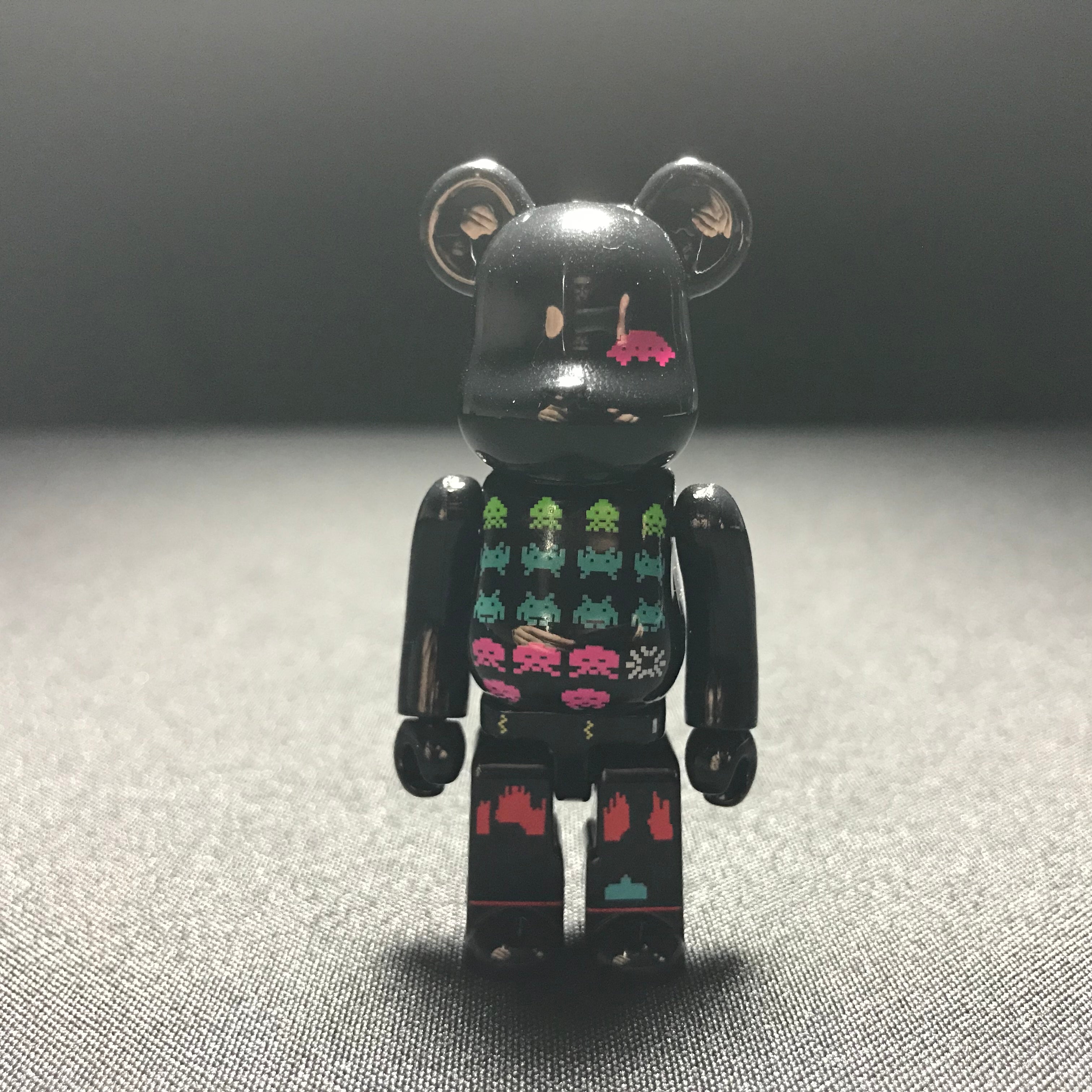 bearbrick space invaders