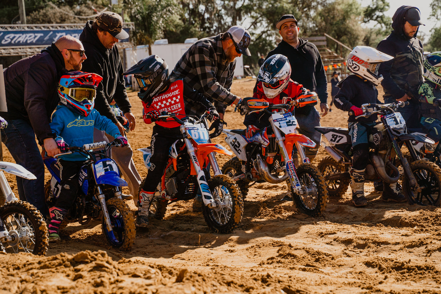 Small bikes - 50 cc and 65 cc - Nihilo Tribe - Day in the Dirt