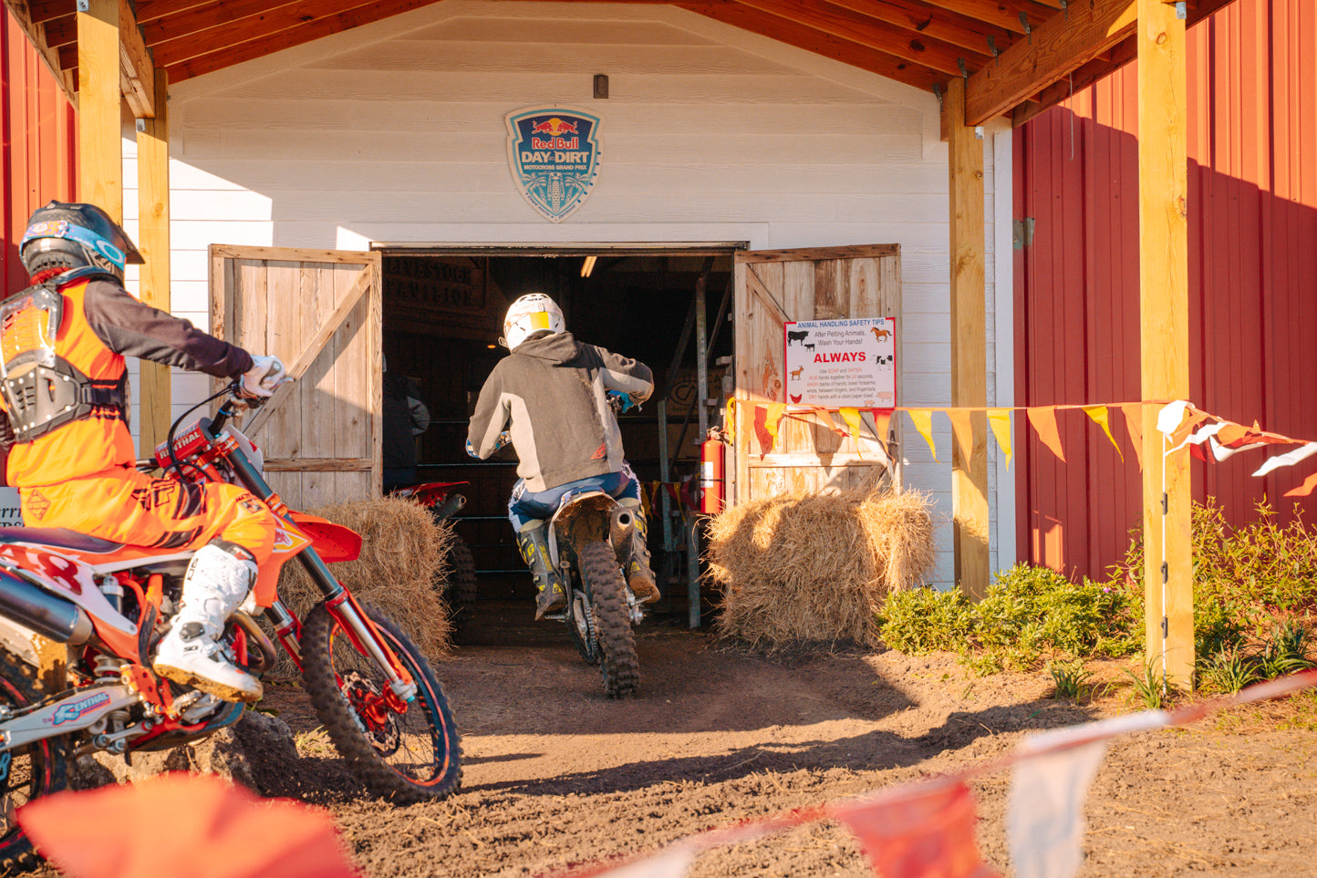 Barn at Day in the Dirt South 