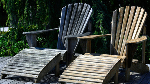 Best Material for Adirondack Chairs: Fading Over Time