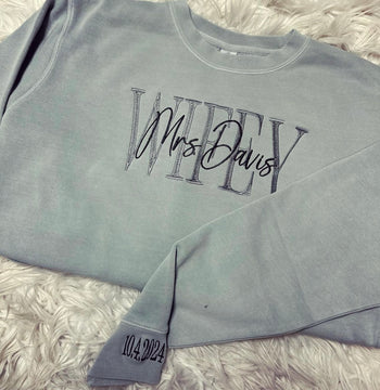 Wifey Independent Crewneck