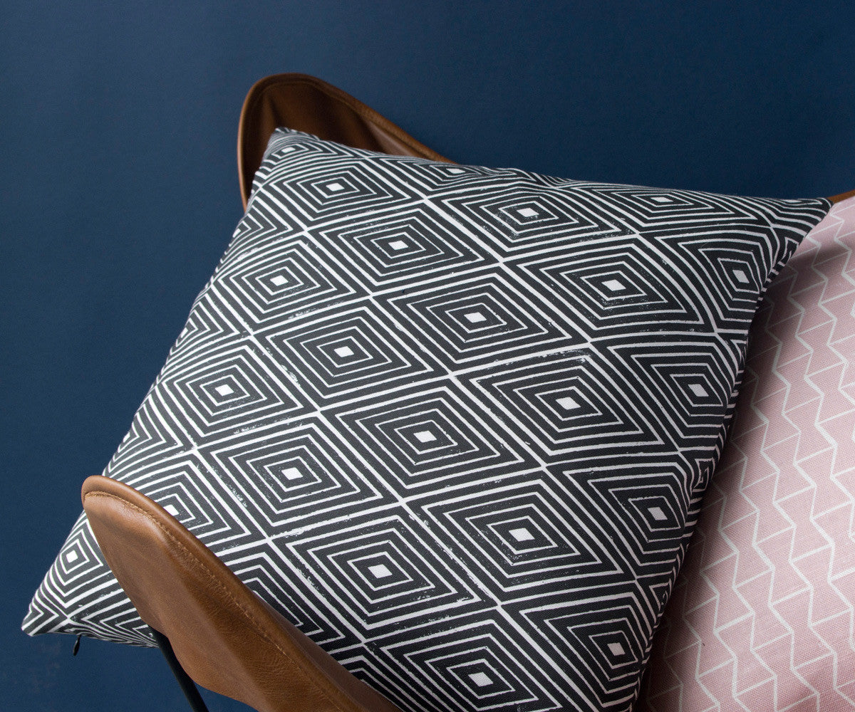 Diamond Block Print Geometric Pillow - Au