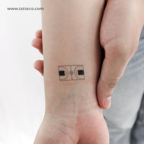 Tattoo uploaded by Jessica Justine Adler • My teeny tiny #camera #finger  tattoo • Tattoodo