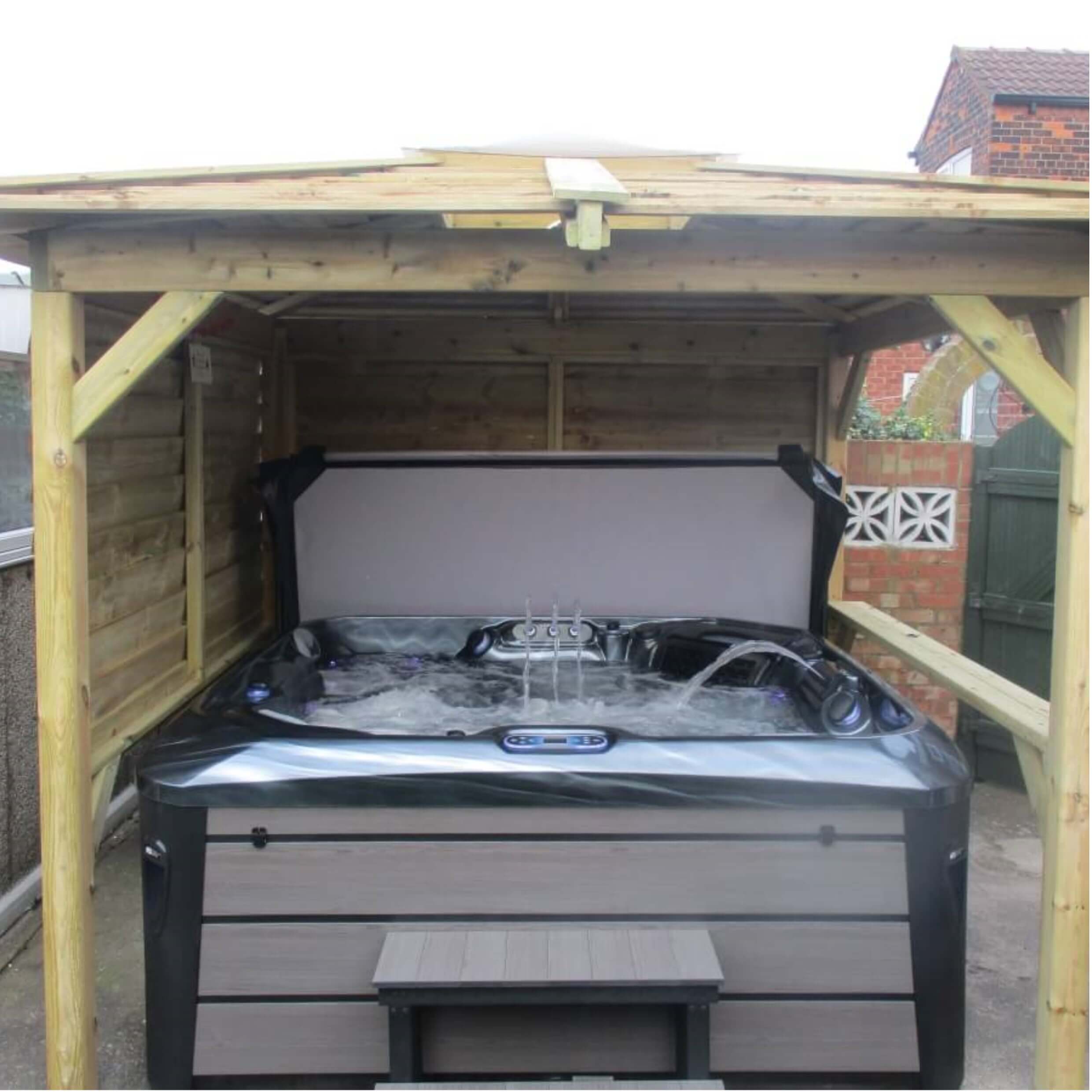 Outdoor Look Hot Tub With Gazebo Outdoor Living Jacuzzi Direct 