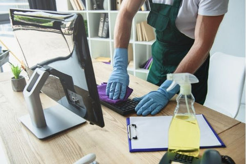 Clean desk