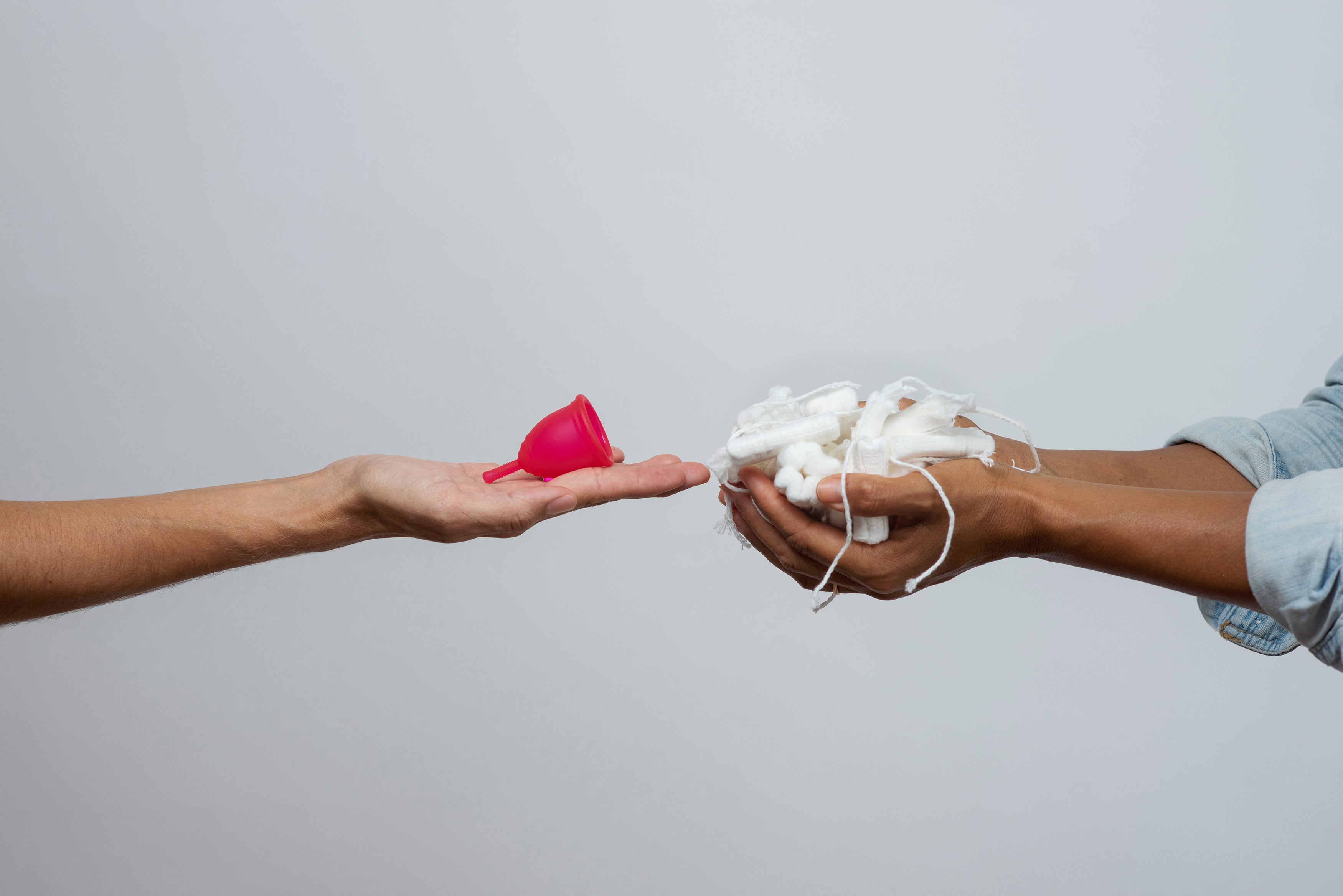 tampons vs menstrual cups