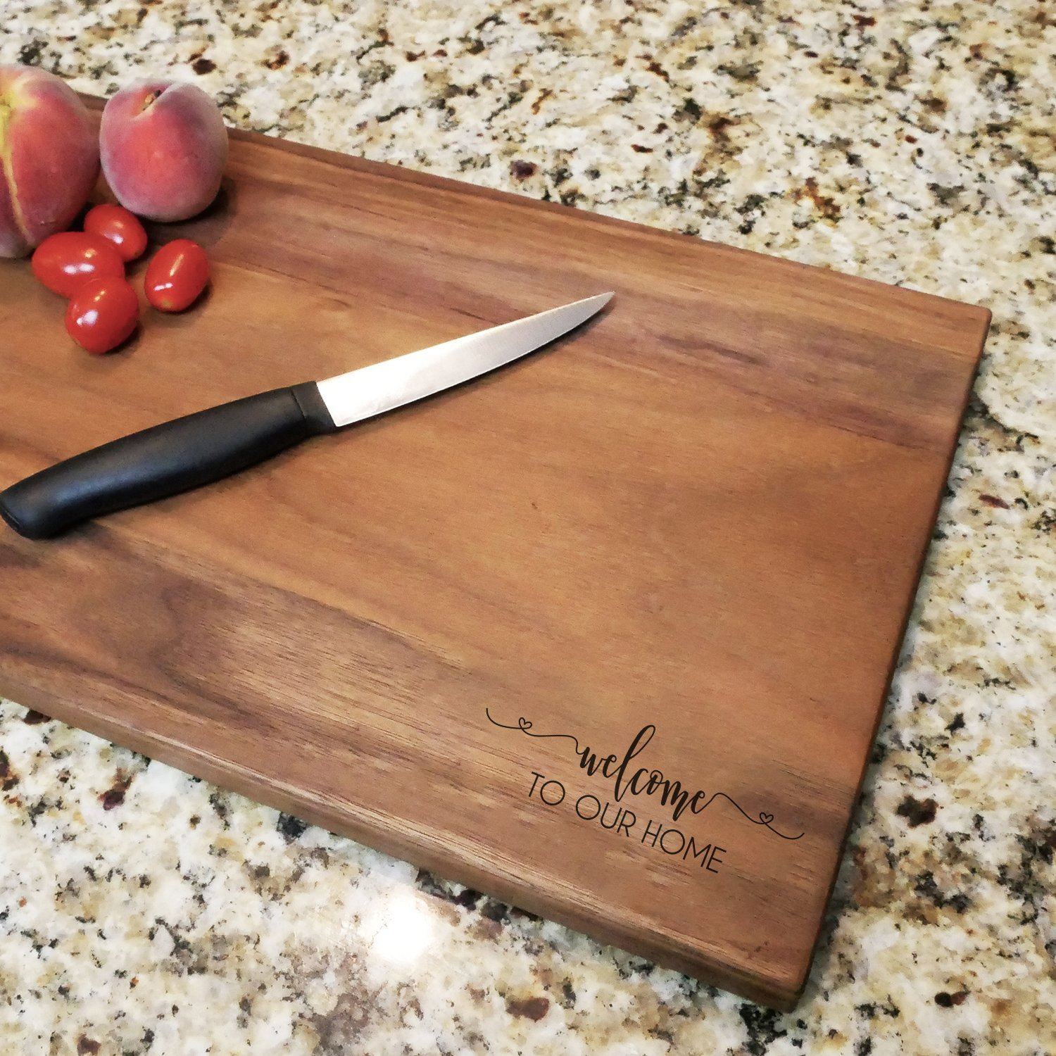 Walnut Juice Groove+Handle Cutting Board 10.5 x 17 – Hailey Home