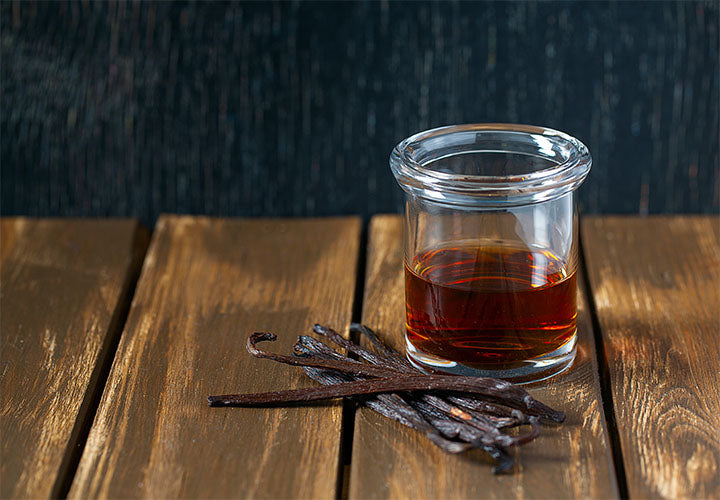 Vanilla Extract vs. Vanilla Bean Comparison - The Spice House