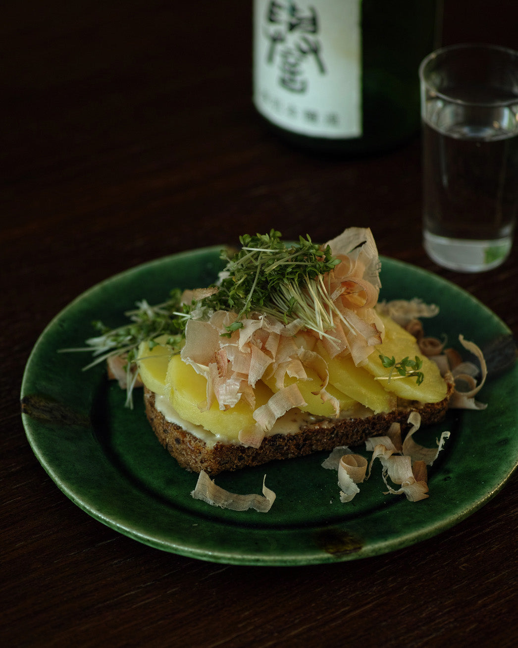 potato sandwich matches perfectly to Honjozo sake