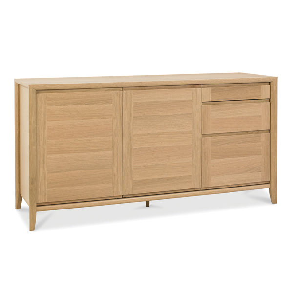 Bentley Bergen Wide Oak Rectangular Sideboard