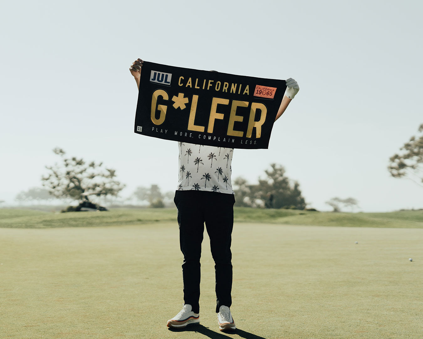 Devereux California golfer towel micro fiber 