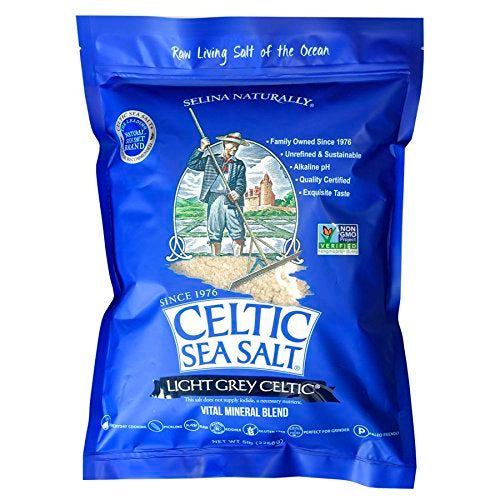 Selina Naturally - Large Salt Grinder with Light Grey Celtic ®